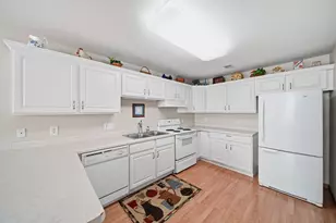 2503 Lakewood Dr, Adrian, MI 49221 - Photo 19
