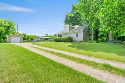 975 Elliott Road, Fowlerville, MI 48836 - Photo 3
