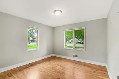 1724 Winton Avenue, Kalamazoo, MI 49001 - Photo 15