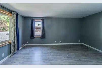 300 Orchard Avenue, Battle Creek, MI 49017 - Photo 17