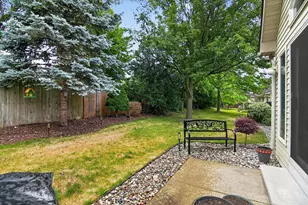 729 Clark St, Tecumseh, MI 49286 - Photo 25