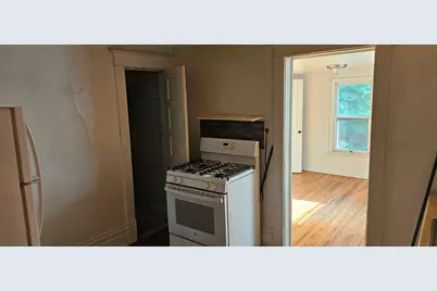 1111 E Stockbridge Avenue, Kalamazoo, MI 49001 - Photo 9