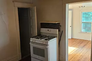 1111 E Stockbridge Ave, Kalamazoo, MI 49001 - Photo 9