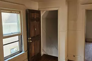 1111 E Stockbridge Ave, Kalamazoo, MI 49001 - Photo 11