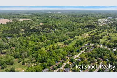 6584 Wahlfield Avenue NW, Comstock Park, MI 49321 - Photo 67