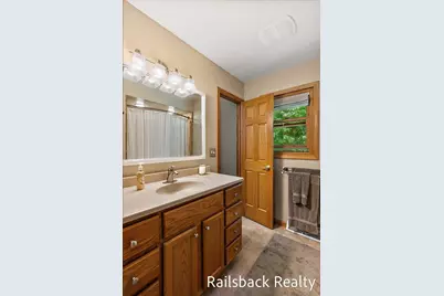 6584 Wahlfield Avenue NW, Comstock Park, MI 49321 - Photo 31