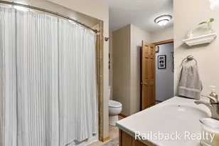 6584 Wahlfield Ave NW, Comstock Park, MI 49321 - Photo 29