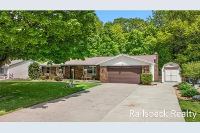 6584 Wahlfield Avenue NW, Comstock Park, MI 49321 - Photo 61