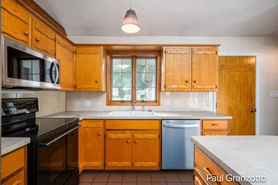 2483 Russit Drive NE, Grand Rapids, MI 49525 - Photo 17