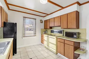 11637 Algonquin Dr, Pinckney, MI 48169 - Photo 9