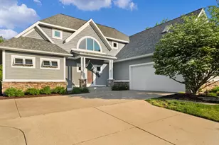 2037 Jennydale Ct SE, Grand Rapids, MI 49546 - Photo 1