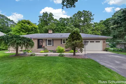 18270 N Fruitport Road, Spring Lake, MI 49456 - Photo 1
