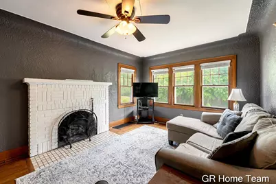3991 Costa Avenue NE, Grand Rapids, MI 49525 - Photo 5