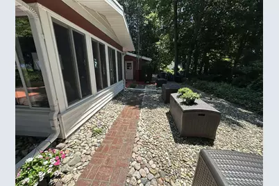 1716 W Benson Road, Benton Harbor, MI 49022 - Photo 121