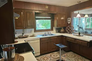 1716 W Benson Rd, Benton Harbor, MI 49022 - Photo 39