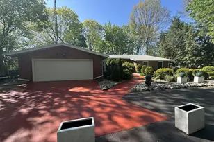 1716 W Benson Rd, Benton Harbor, MI 49022 - Photo 17