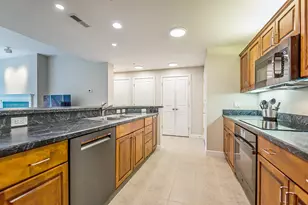 827 Asa Gray Dr, Ann Arbor, MI 48105 - Photo 7