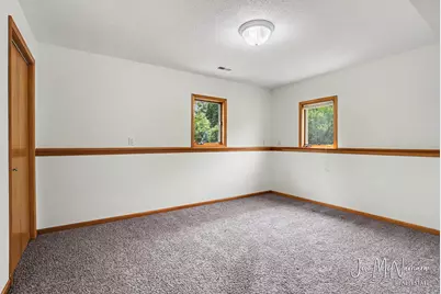 4050 Rector Street NE, Rockford, MI 49341 - Photo 21