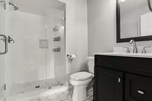 328 Butler Ct, Marshall, MI 49068 - Photo 11