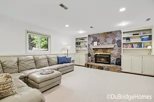 153 Suncrest Ct SW, Grandville, MI 49418 - Photo 23