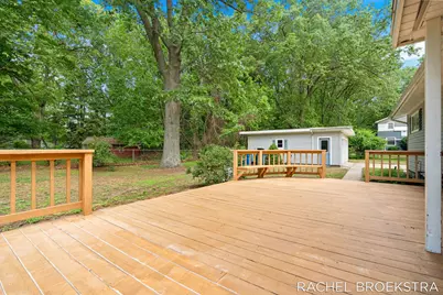 15703 Vineyard Drive, Spring Lake, MI 49456 - Photo 37