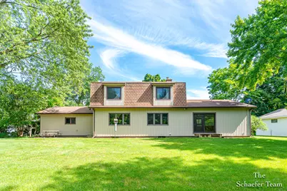 888 Bowes Road SE, Lowell, MI 49331 - Photo 3