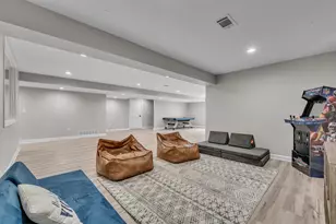 8377 Lindsey Ln, Canton, MI 48187 - Photo 63
