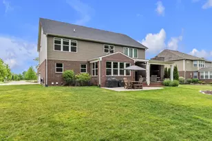 8377 Lindsey Ln, Canton, MI 48187 - Photo 75
