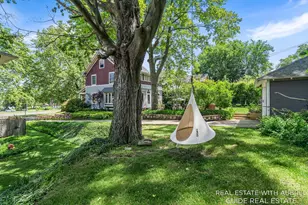 16 E 23rd St, Holland, MI 49423 - Photo 61