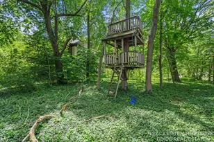 16 E 23rd St, Holland, MI 49423 - Photo 63