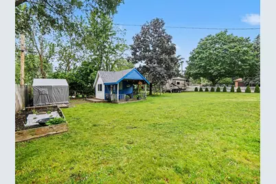 1202 Woodlawn Avenue, Grand Haven, MI 49417 - Photo 23