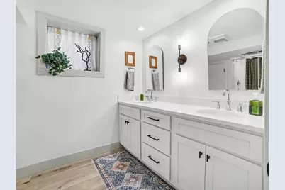 1202 Woodlawn Avenue, Grand Haven, MI 49417 - Photo 11