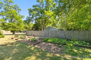 107 Elm St, Allegan, MI 49010 - Photo 21