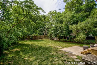 124 E 17th Street, Holland, MI 49423 - Photo 3