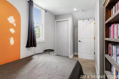 124 E 17th Street, Holland, MI 49423 - Photo 23