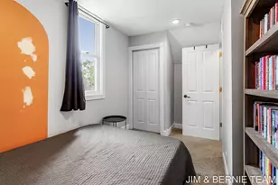 124 E 17th St, Holland, MI 49423 - Photo 23