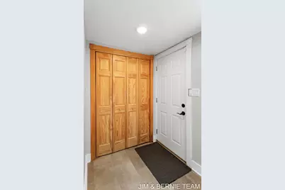 124 E 17th Street, Holland, MI 49423 - Photo 31