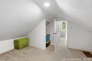 124 E 17th St, Holland, MI 49423 - Photo 27