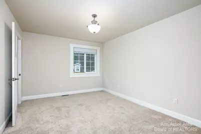 2 Maple Village Ct., Ann Arbor, MI 48103 - Photo 11