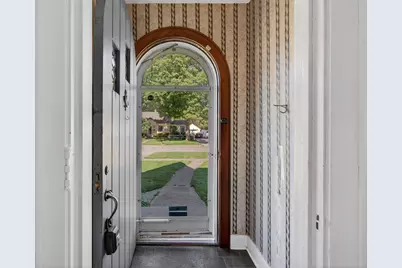 1109 S Webster Street, Jackson, MI 49203 - Photo 5