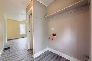 205 Pokagon St, Dowagiac, MI 49047 - Photo 9