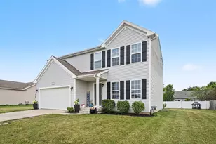 1130 Trillium Blvd, Vicksburg, MI 49097 - Photo 1