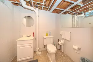 32973 Grennada St, Livonia, MI 48154 - Photo 37