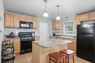 1481 Canterbury Ave, Muskegon, MI 49444 - Photo 15