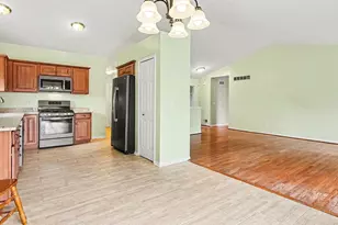 7656 Dover Dr, Ypsilanti, MI 48197 - Photo 11