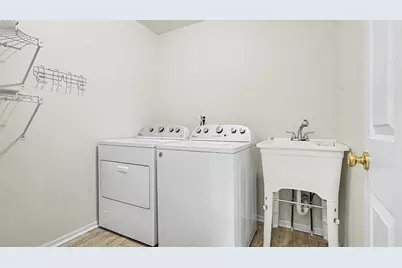 7656 Dover Drive, Ypsilanti, MI 48197 - Photo 23