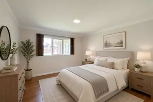 21203 River Rd, Grosse Pointe, MI 48236 - Photo 33