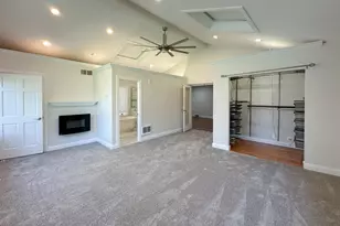 21203 River Rd, Grosse Pointe, MI 48236 - Photo 17