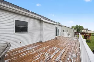 4656 Cinema Ave NE, Grand Rapids, MI 49525 - Photo 15