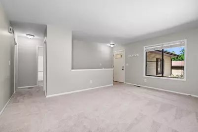 2965 Englewood Avenue SE, Grand Rapids, MI 49508 - Photo 3
